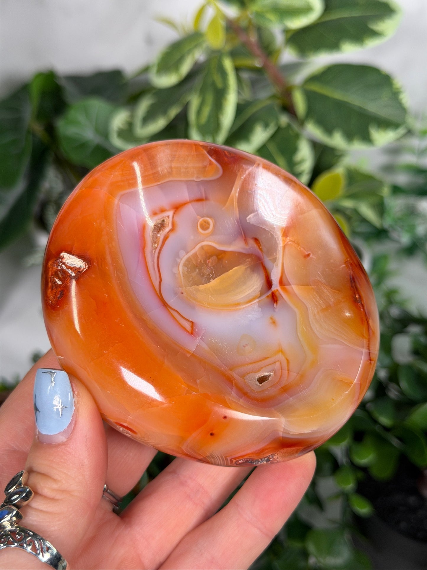 Carnelian bowl 25