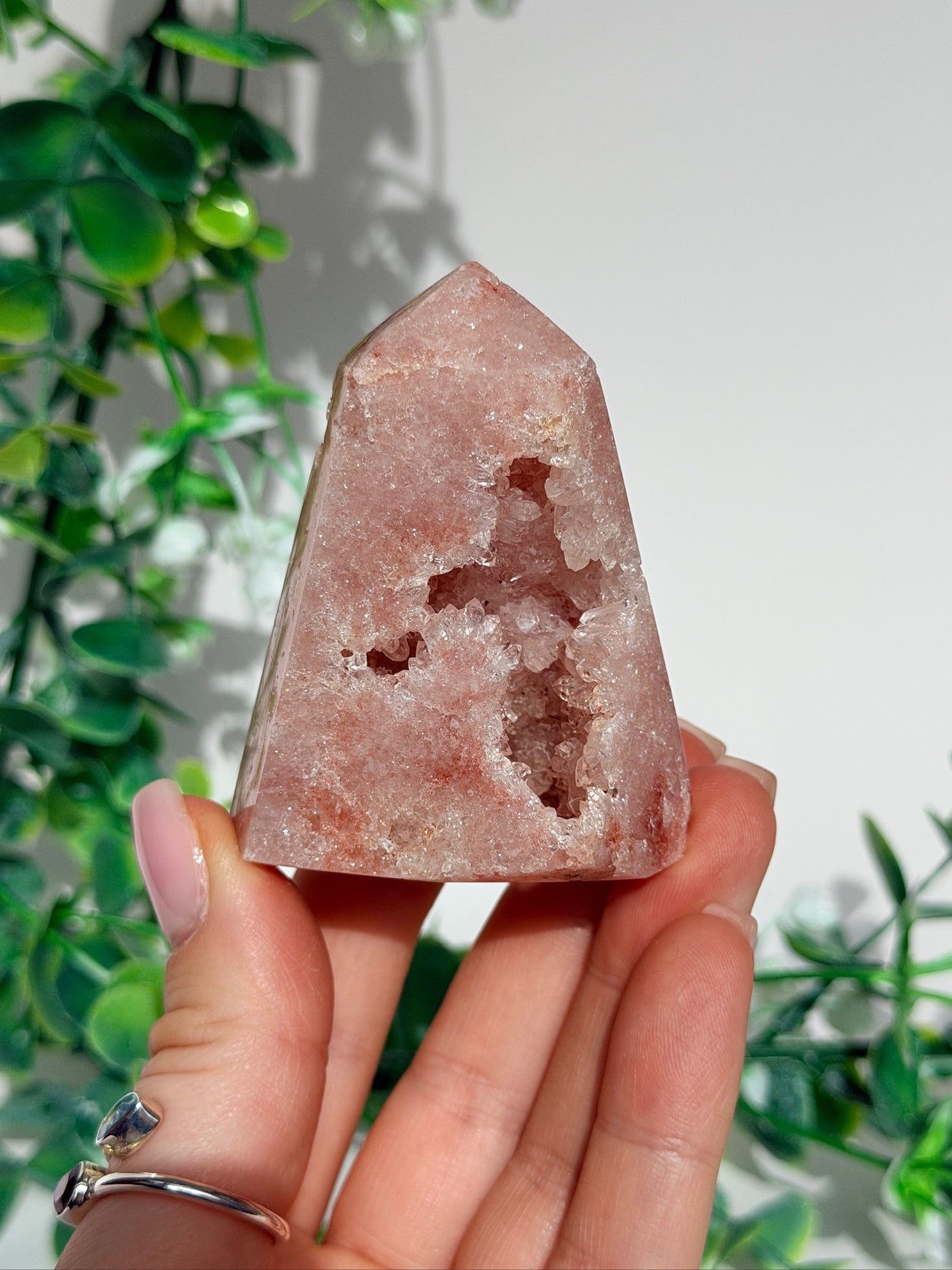 Pink amethyst tower 21v