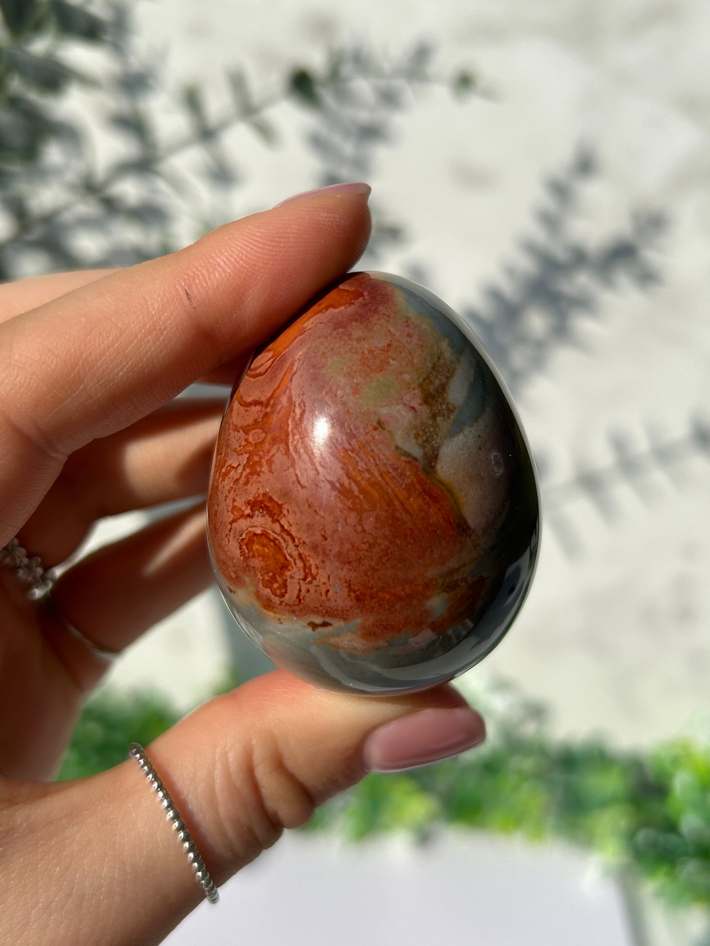 Polychrome egg 8d