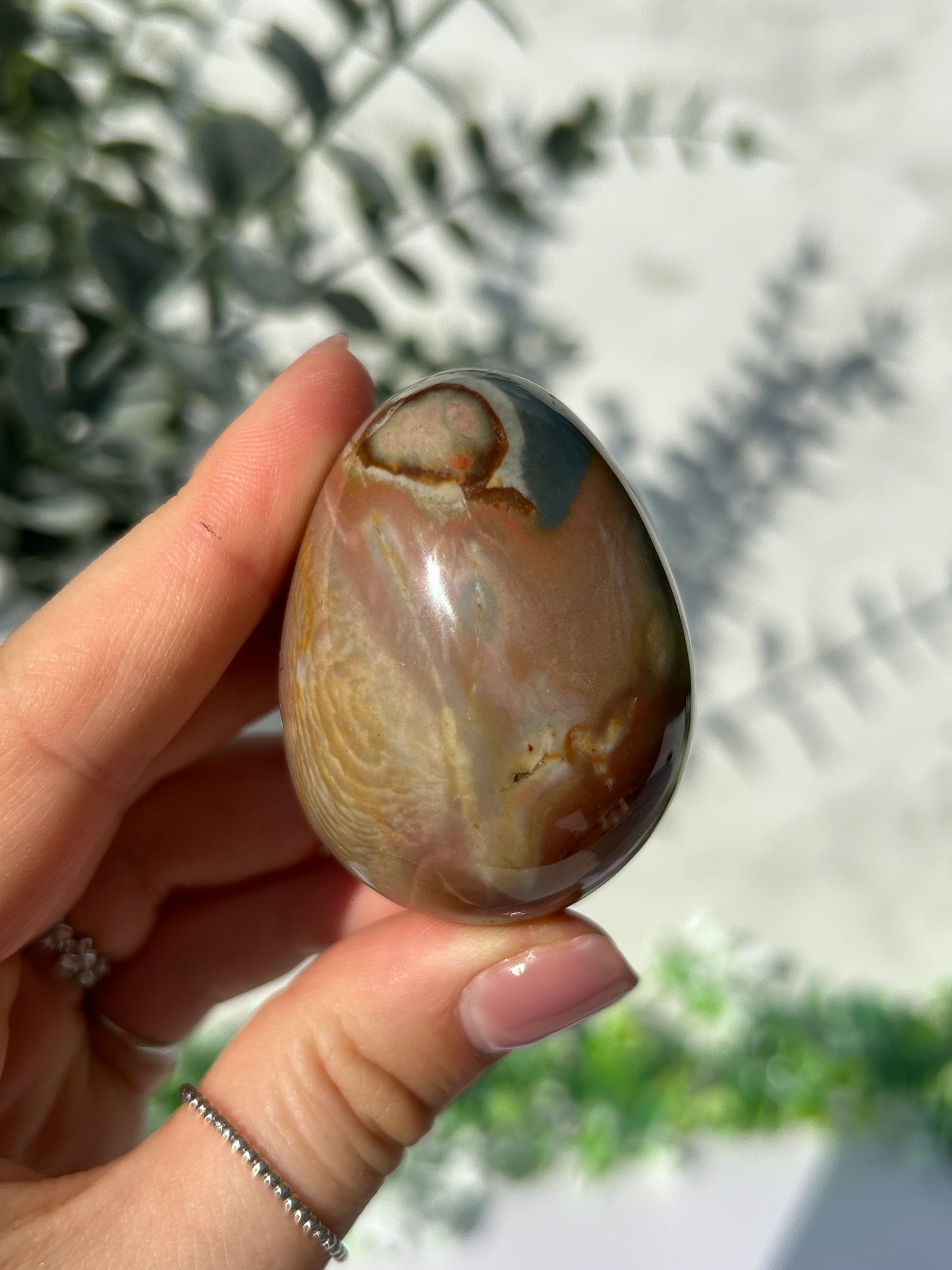 Polychrome egg 7b