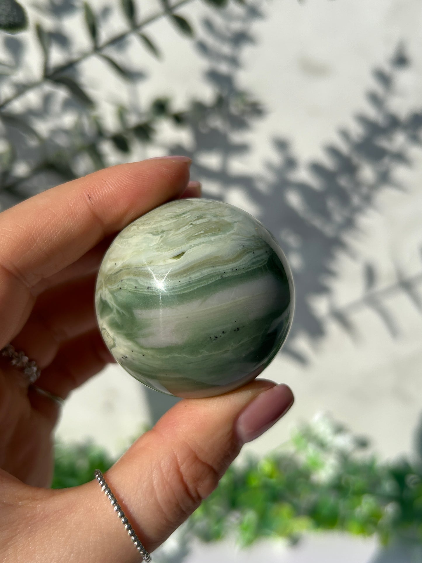 Serpentine Sphere 16