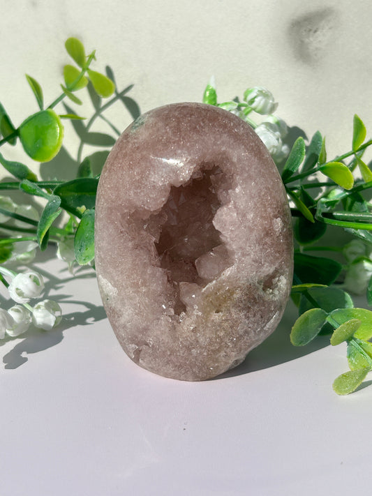 Pink amethyst Freeform 39q