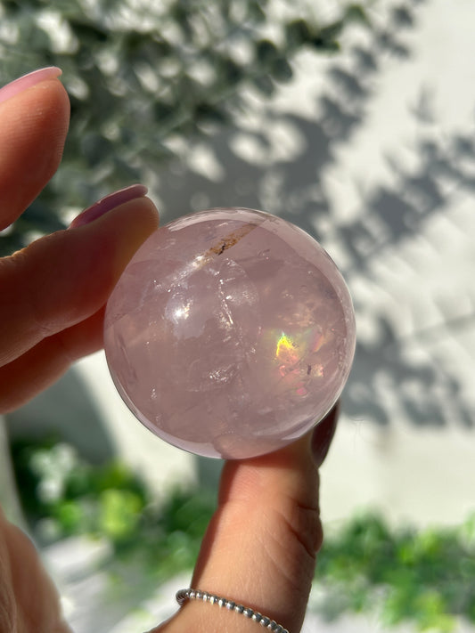 Star rose quartz sphere 30i