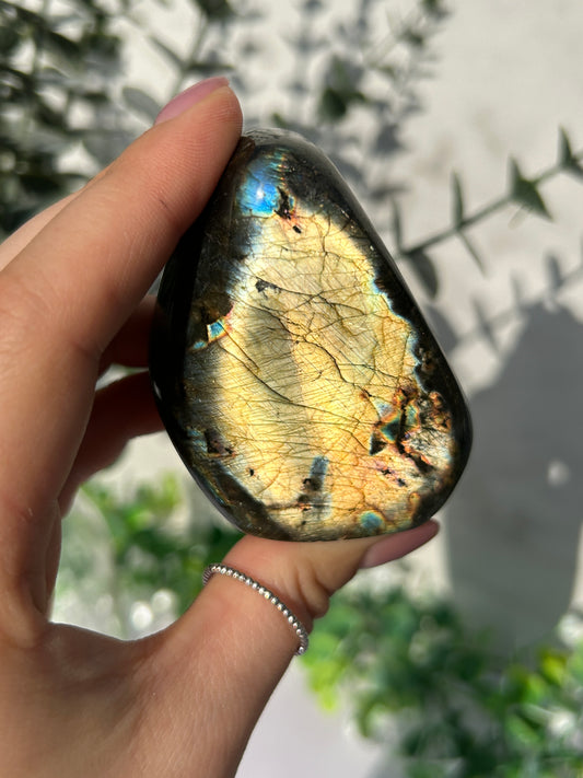 CLEAR OUT - Labradorite 9b