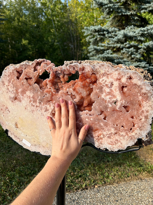 XXXL pink amethyst slab on spinning stand 500