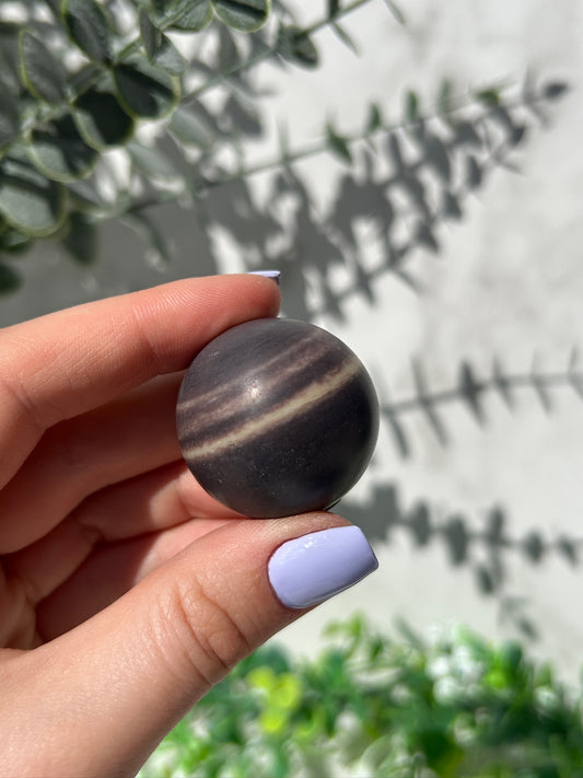 Purple robe jade sphere 6g