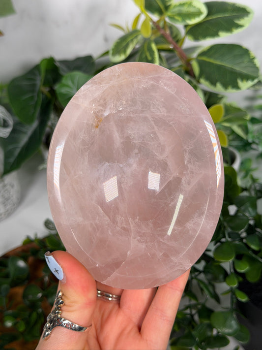 Rose quartz bowl 29