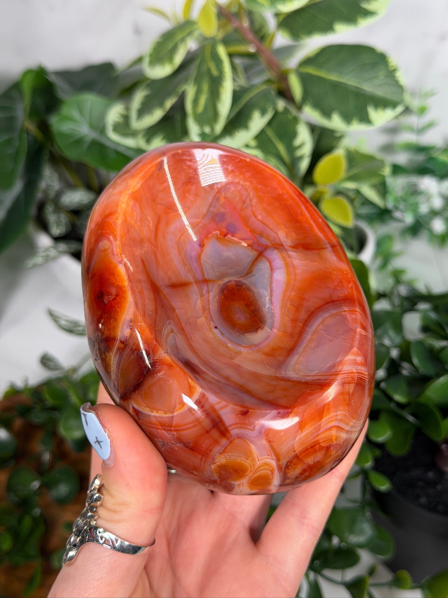 Carnelian bowl 45