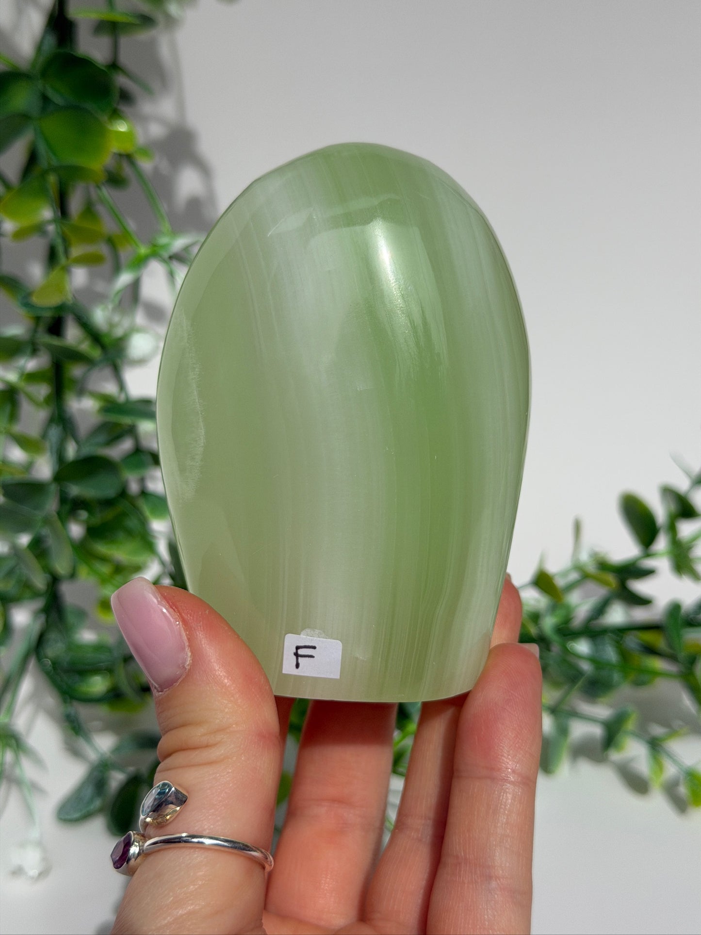 Green calcite 38