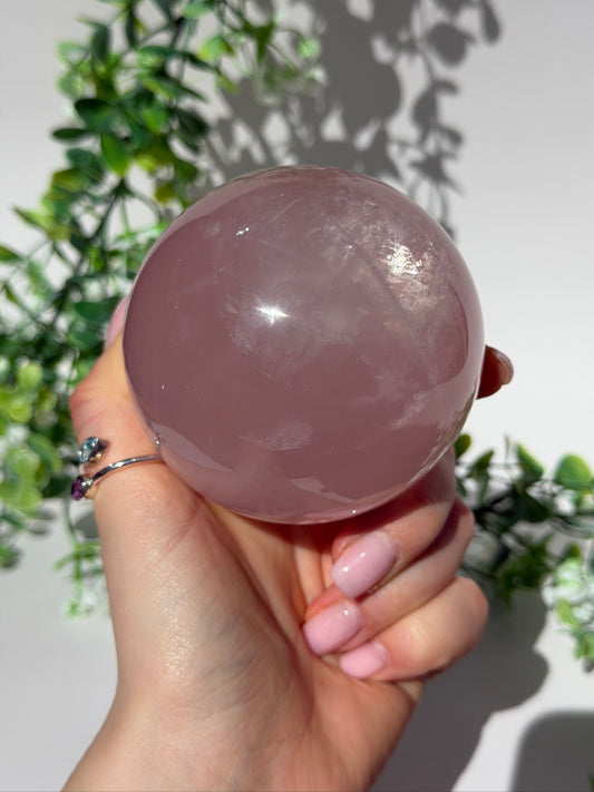 Rose quartz sphere 86