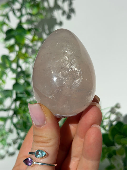 HQ ice rose quartz egg 15b
