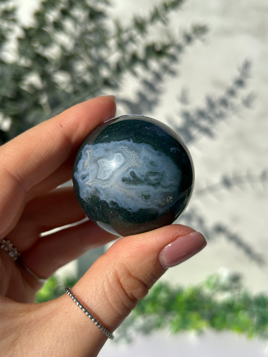 Moss Agate Sphere 9g