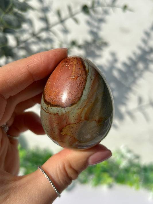Polychrome egg 9e