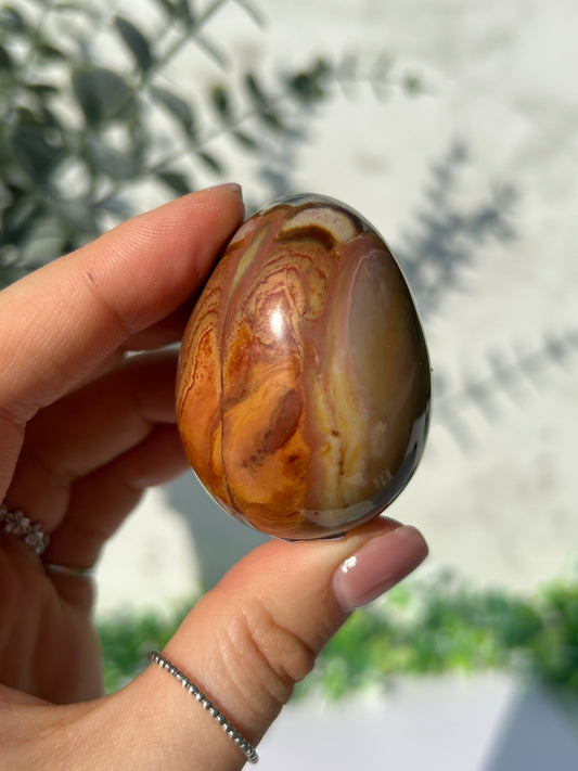 Polychrome egg 7b