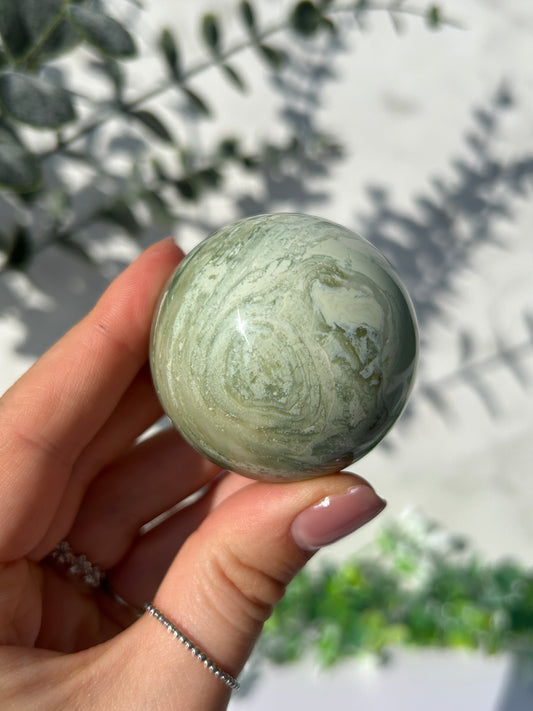 Serpentine Sphere 19v