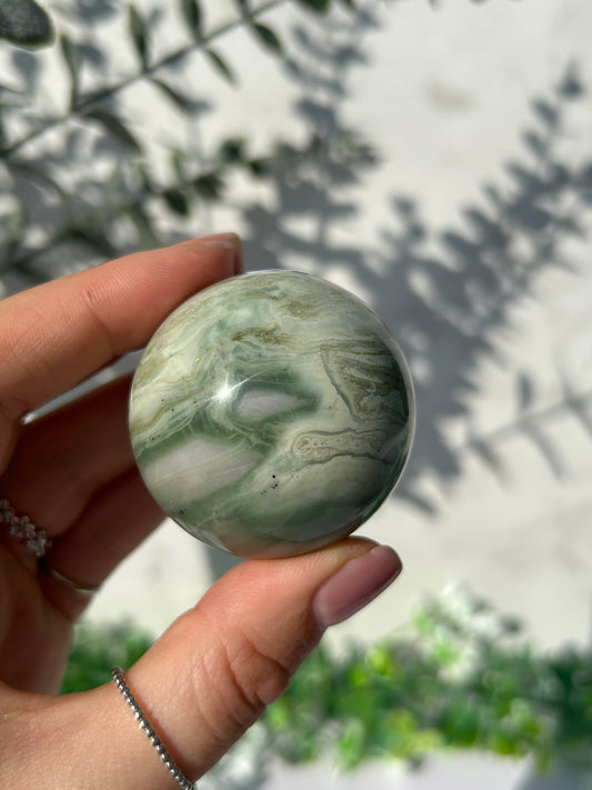 Serpentine Sphere 16