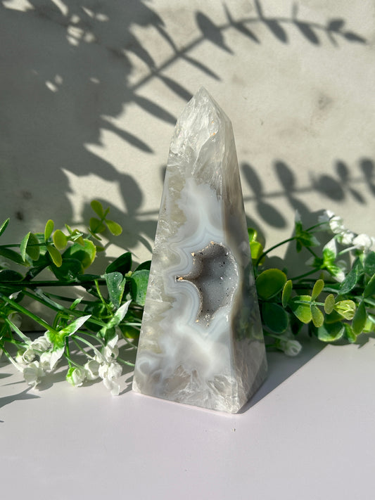 Druzy Agate Tower 57