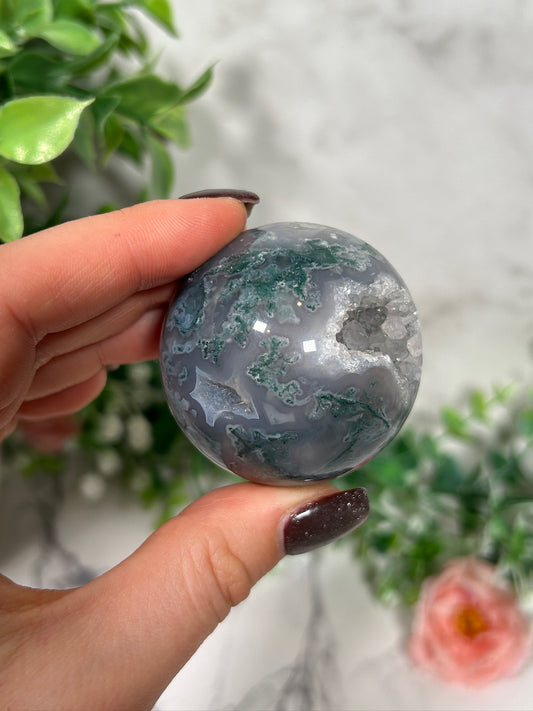 Moss agate sphere 15a