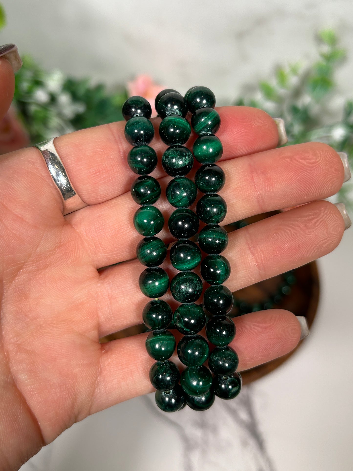 8mm chatoyant malachite bracelet