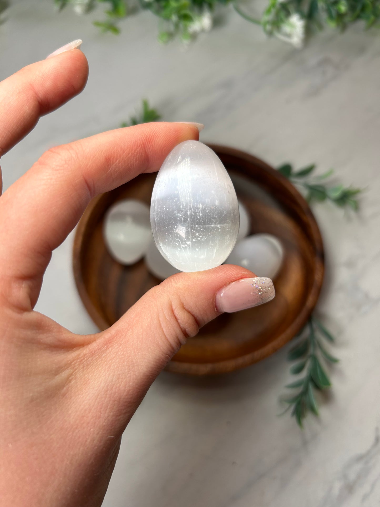 Selenite egg